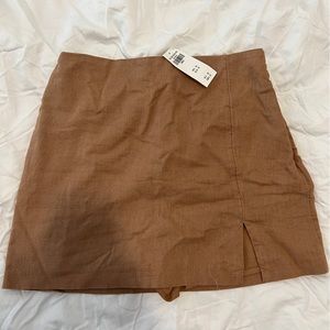 Abercrombie & Fitch tan mini skirt with shorts